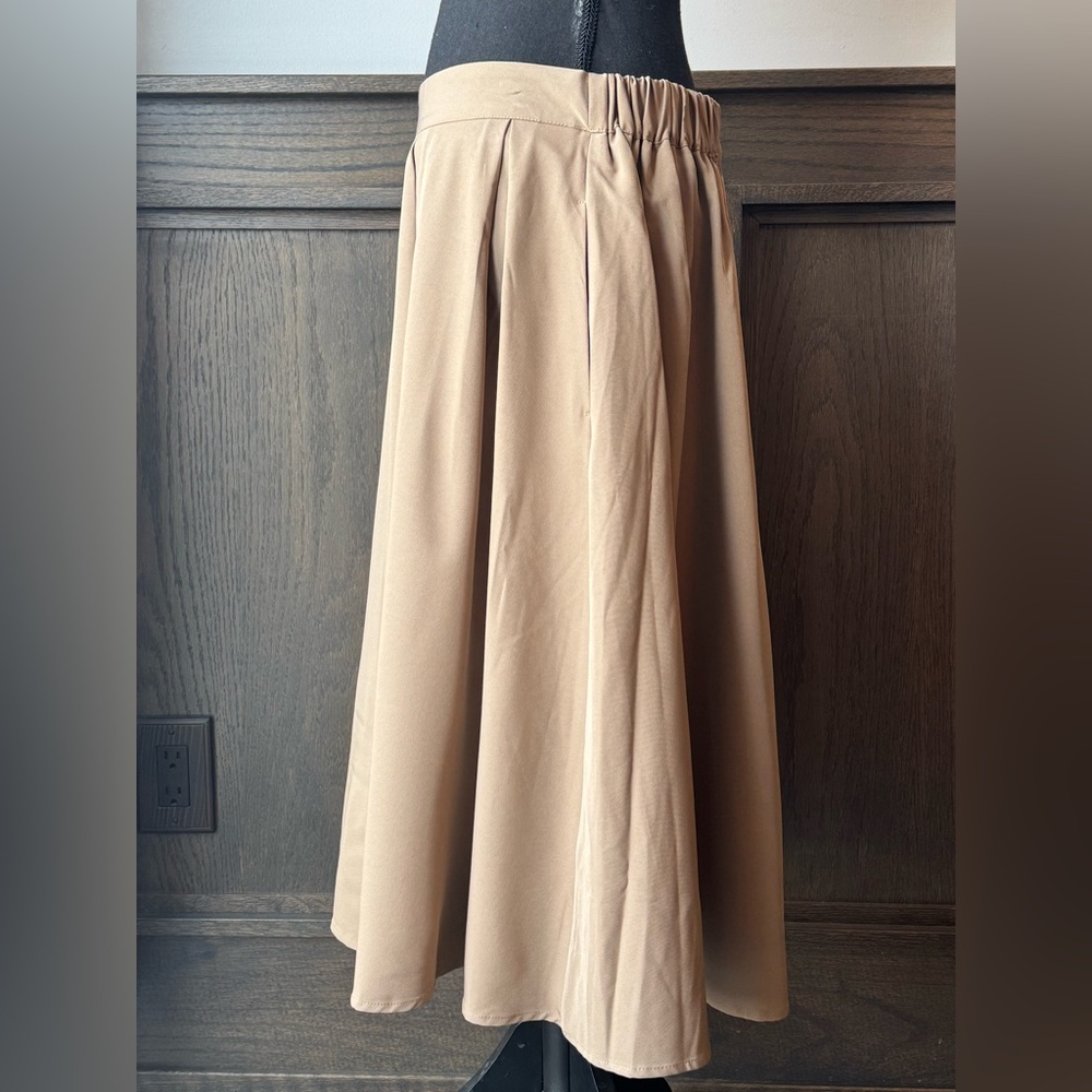 Urban Coco Elegant khaki Tan A-Line Women's Skirt NWT XL - Picture 2 of 6